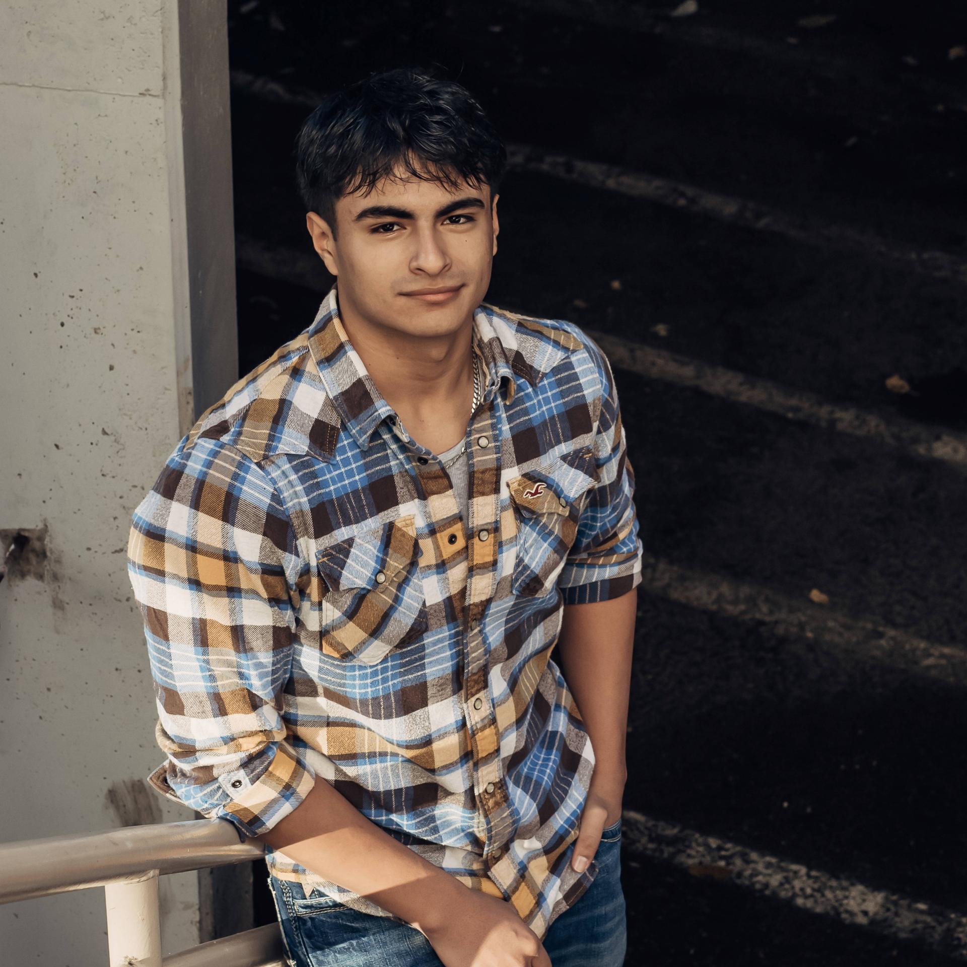 Bryan Flores