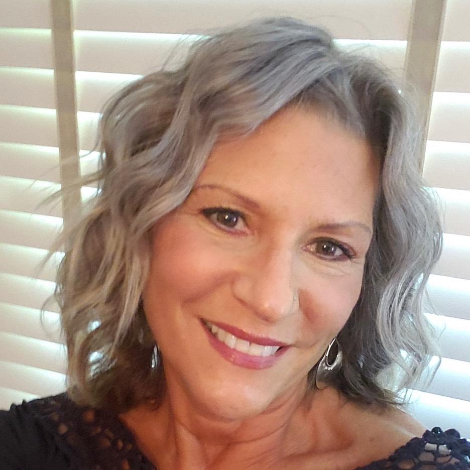 Vivian Chapek