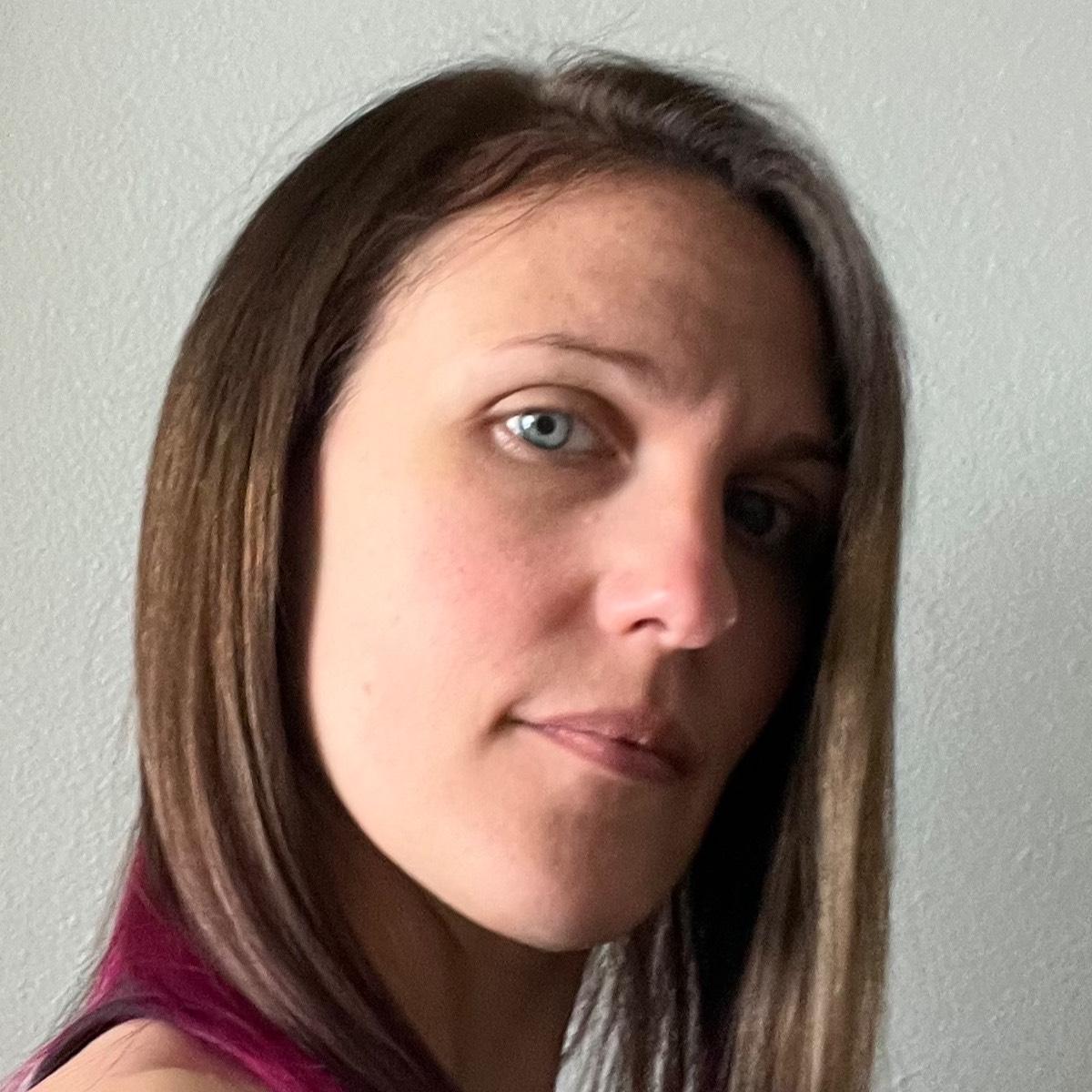Ashley Ahlgren