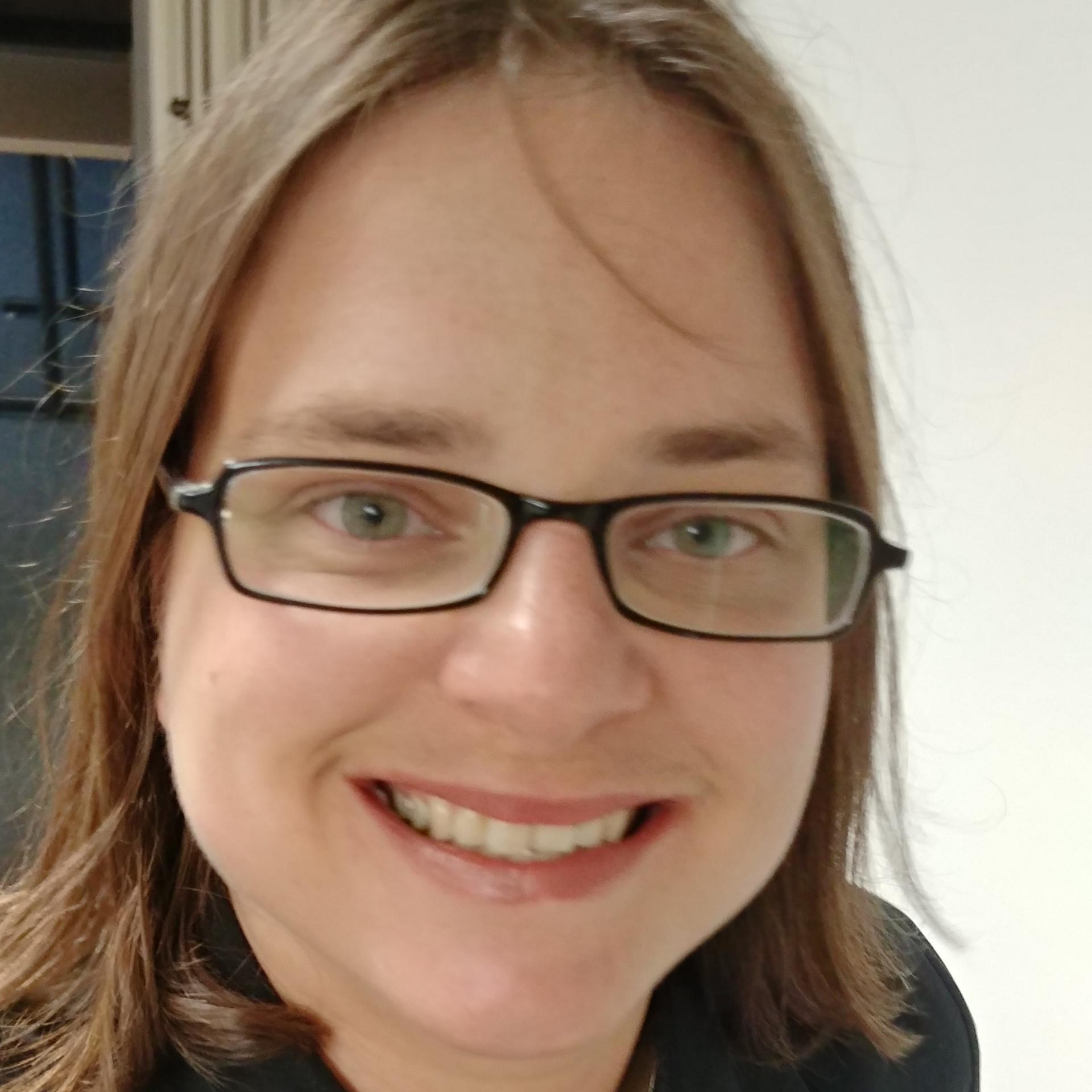 Jessica L Schultz