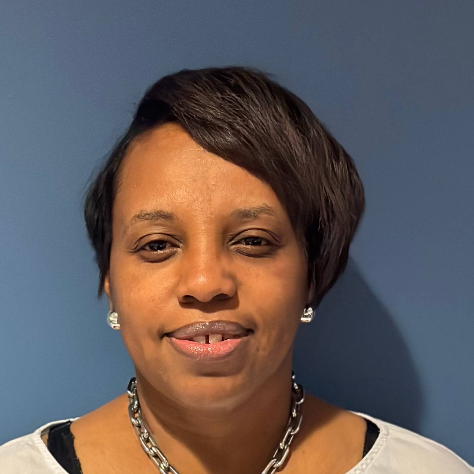 Demetria Holmes