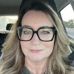 Linda "Lin" Blake