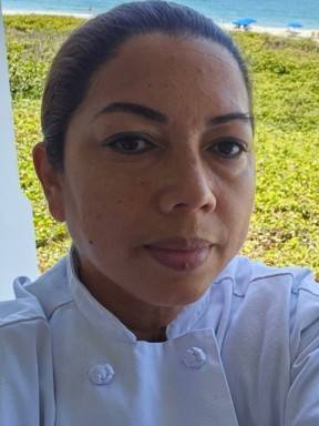 ANGELA MEDINA