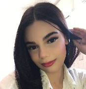 Lara Oliveira