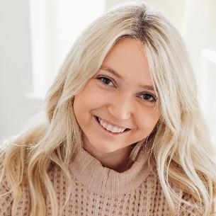 Courtney Kowalczyk
