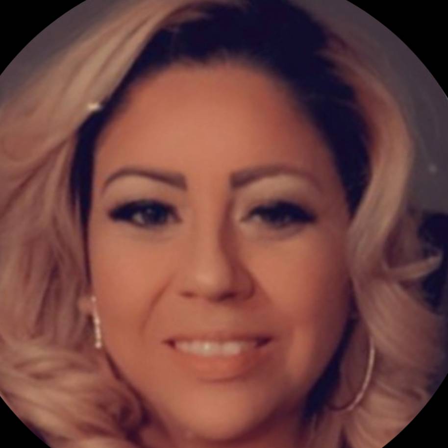 Mayra Esquivel