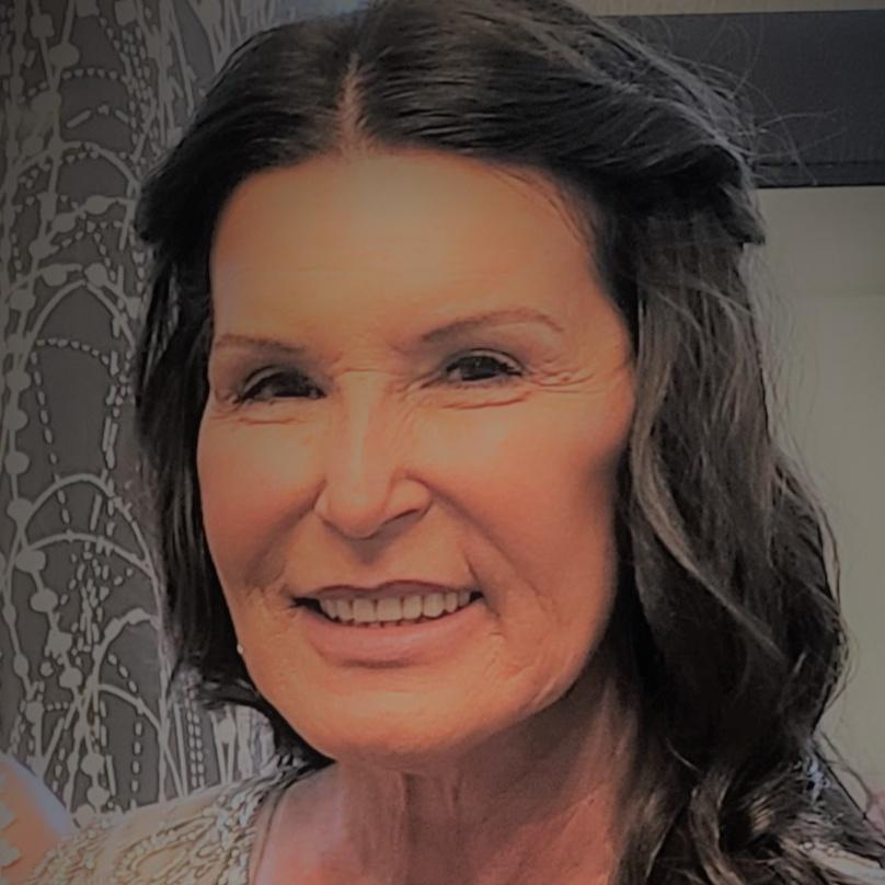 Linda Engle