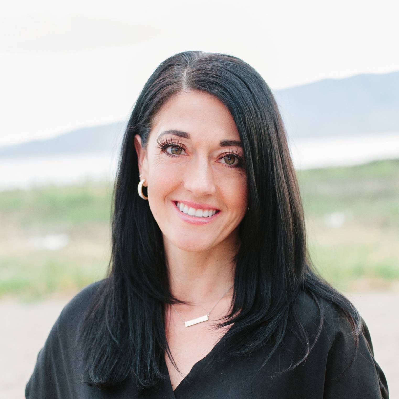 Delynn Groves
