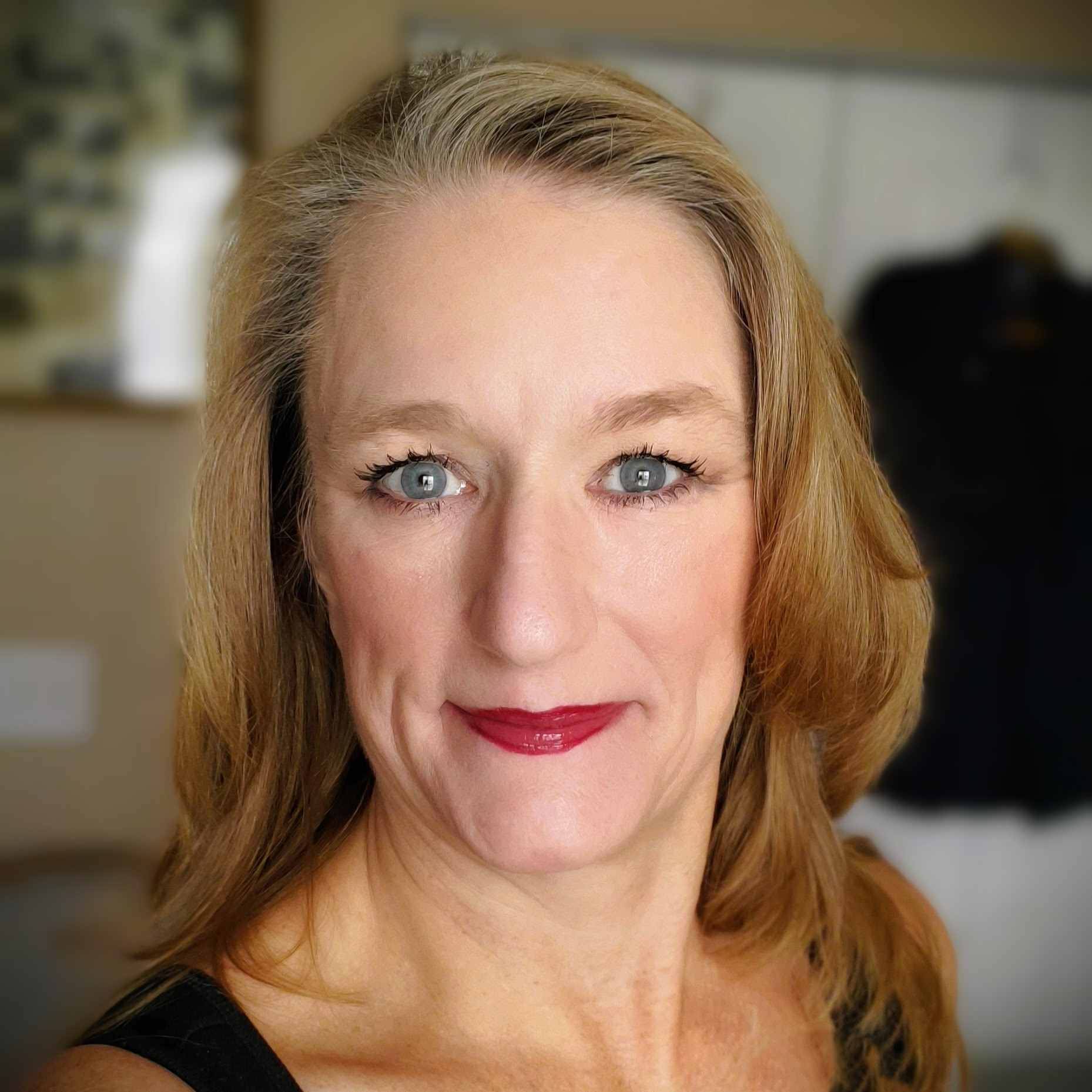 Teresa Holmes