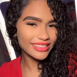 Alba Zamora