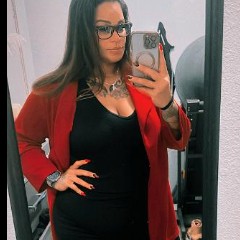 NICOLE SANTA ISABEL