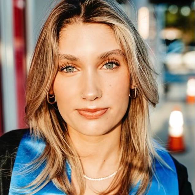 Lily Reis