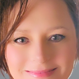 Tammy J Howell