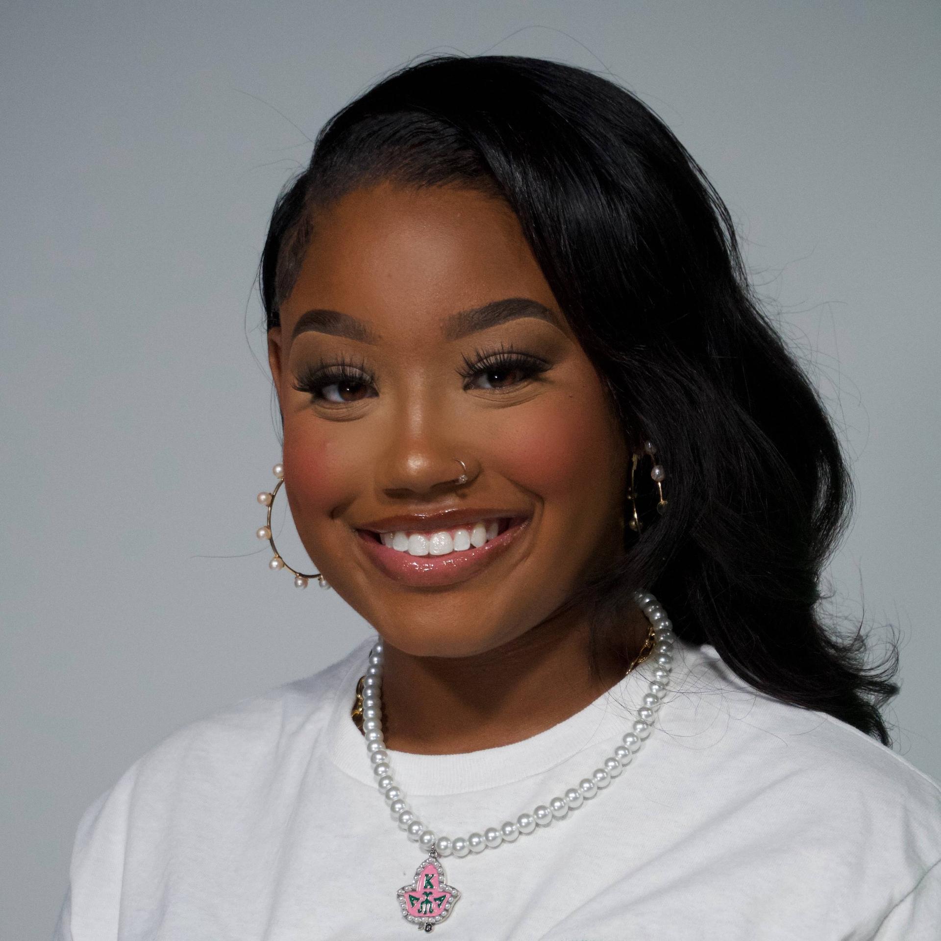 Yazmyne Hallback