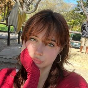 Lillian Holland