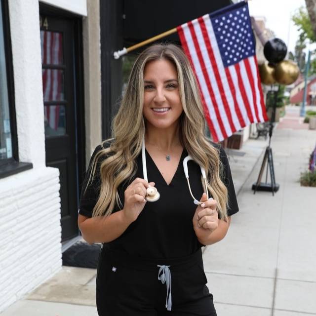 Stephanie Logue, BSN