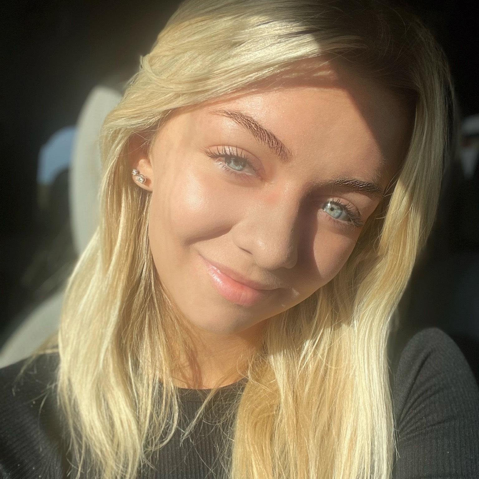 Alayna Oakes