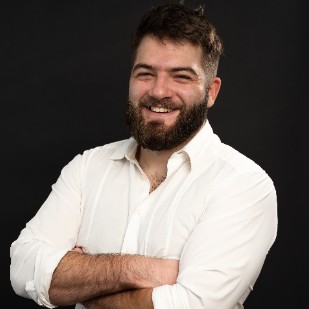 NIK CHURUVIA