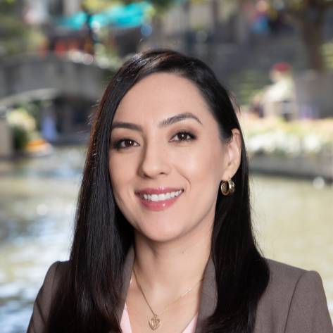 Gwen Estrada